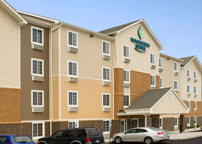 Woodspring Chicago 4*